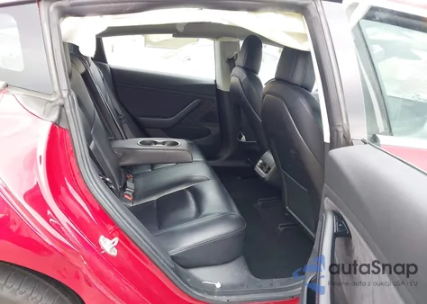 2018 Tesla Model 3 Long Range/Performance из США, поврежденный, VIN 5YJ3E1EBXJF091666